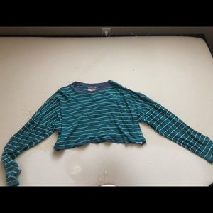 Urban Outfitters Cropped Long sleeve
